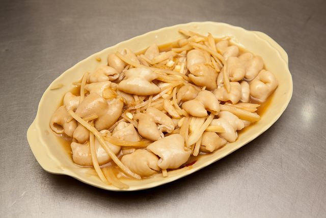 薑絲大腸(豬腸炒薑絲的俗稱)